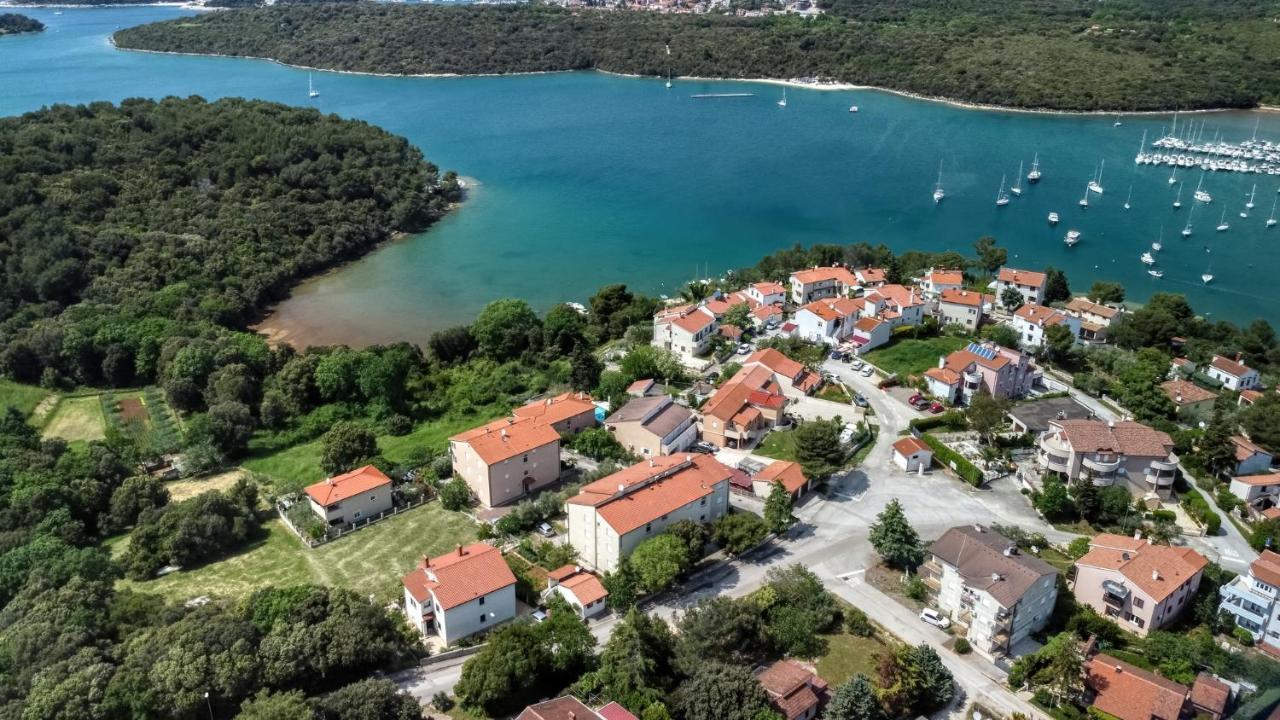 Apartmets Slavica 1644 Баньоле Екстериор снимка