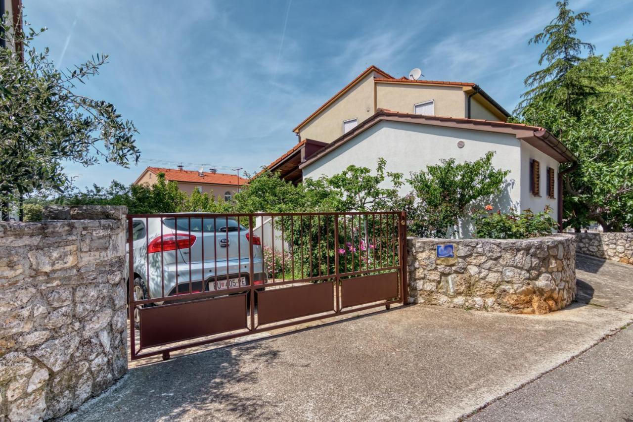 Apartmets Slavica 1644 Баньоле Екстериор снимка